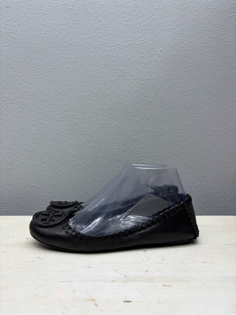 Tory Burch Black Leather Gabi Whipstitch Ballet Flats Size 7
